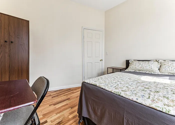 Empire Blvd Guest House